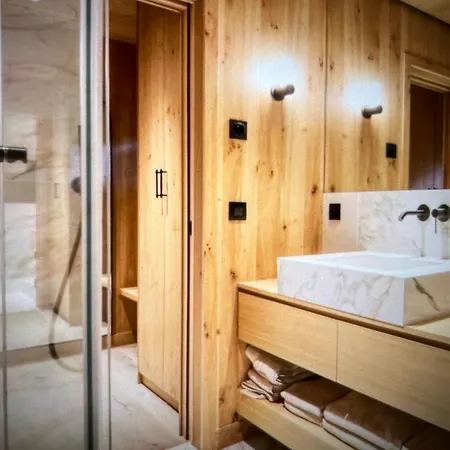 Сasa de vacaciones Stylish Chalet In Mountain View *